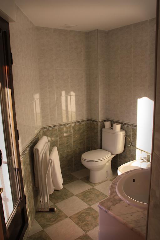 Hostal Gonzalez 구아다라마 객실 사진